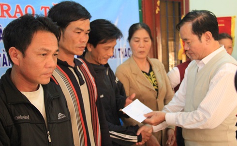 Fishermen having accidents at Paracel archipelago given support